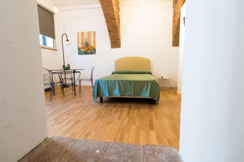 Nerello Suites And Rooms Катания Экстерьер фото