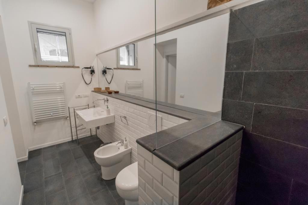Nerello Suites And Rooms Катания Экстерьер фото